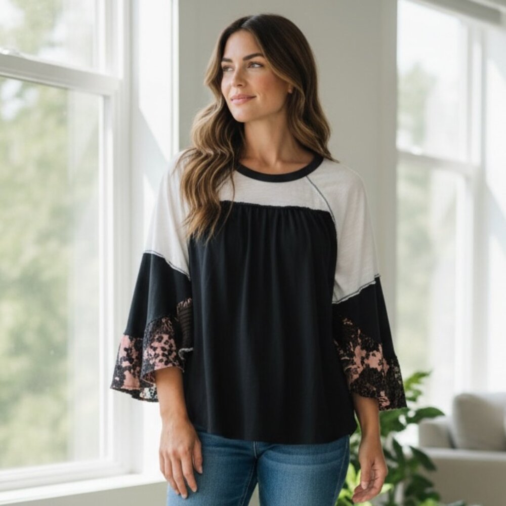 FREE PEOPLE Friday Fever Top‎ Sz M Black & White 112A